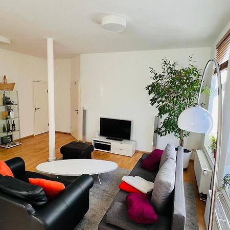Grosses Und Helles Innenstadt Apartment - Ferienwohnung Bad Homburg vor der Hoehe Exterior photo